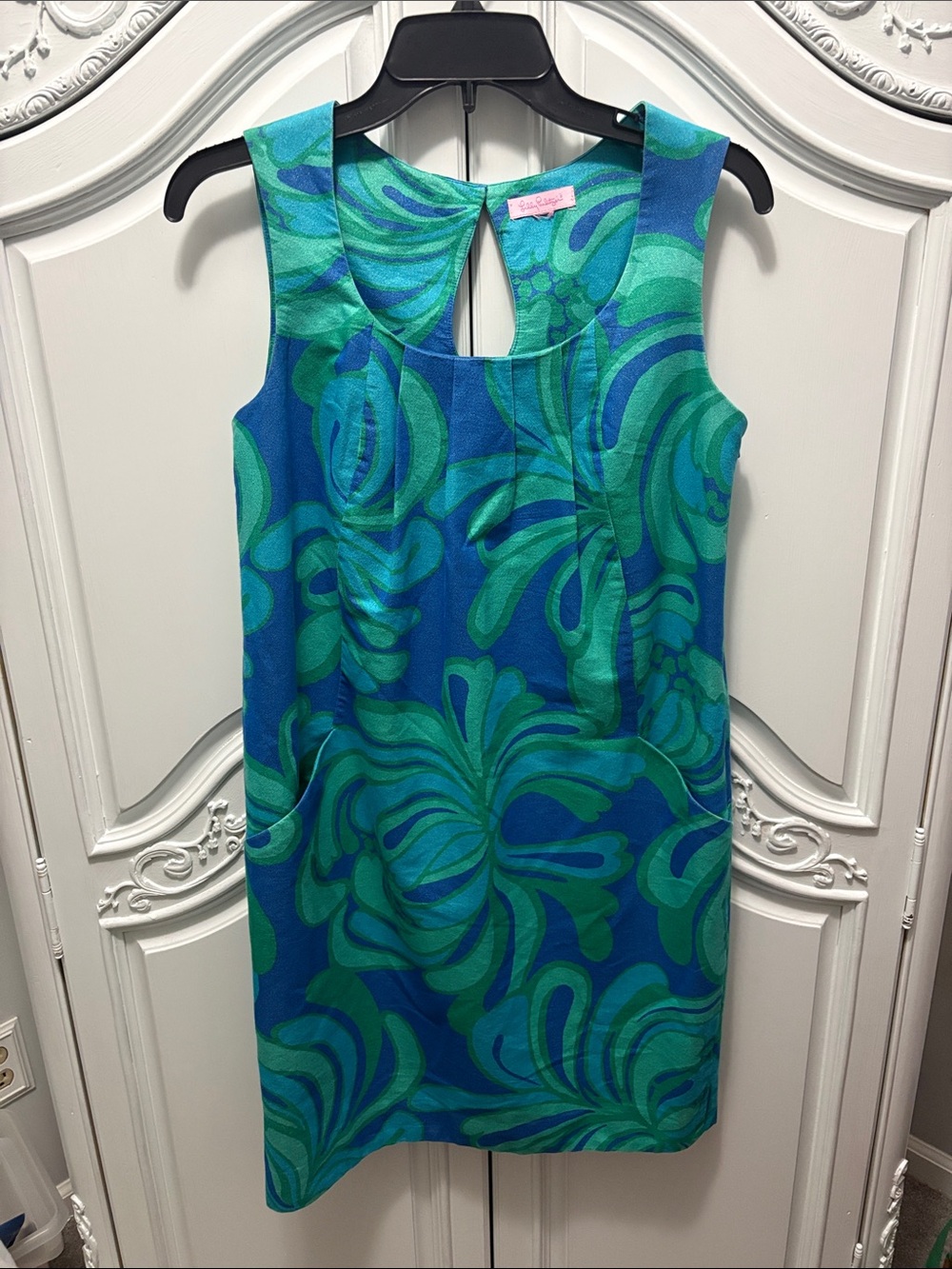 Lilly Pulitzer Brewster Out with Big Bang Dress - Resort Wear!